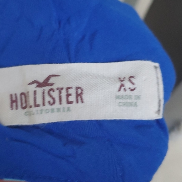 Patterned Hollister Dresses - Picture 3 of 3